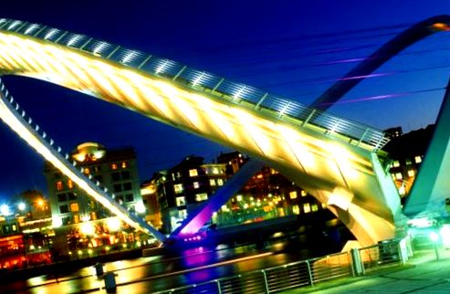 Podul Gateshead din Newcastle