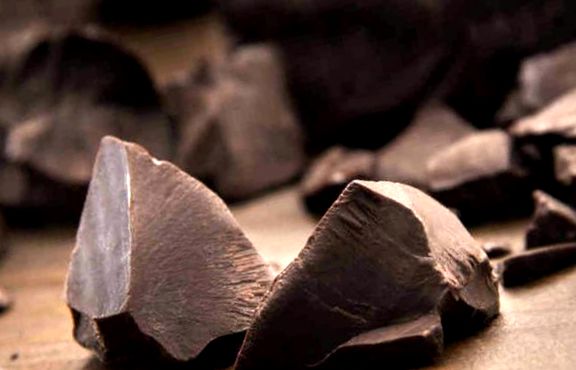 Beneficiile ciocolatei amare negre