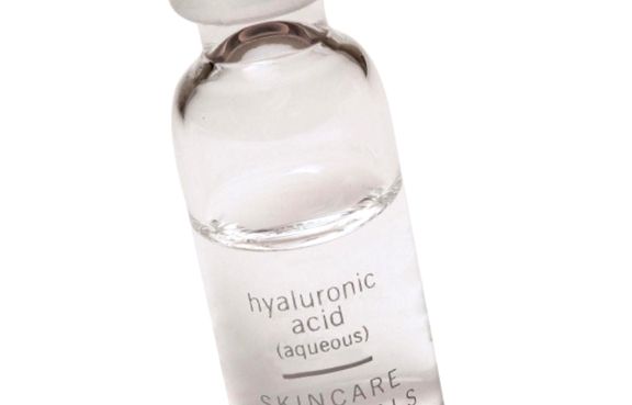 Exemplu de fiolă de acid hialuronic