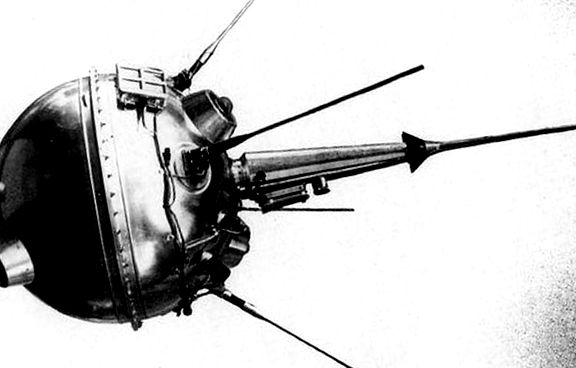 Soviet Luna-2, prima navă spațială vreodată pe Lună