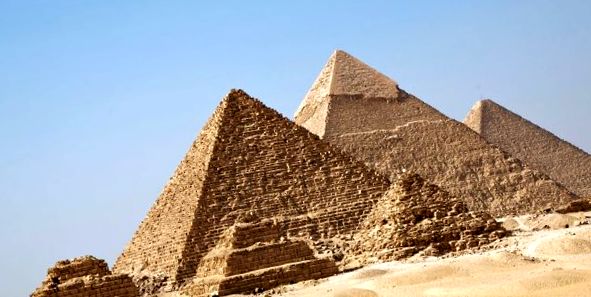 Piramide în Egipt