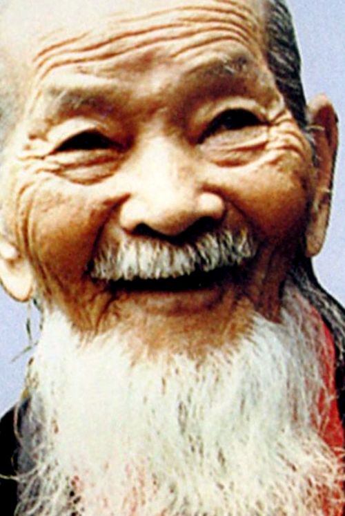 Shigichiyo Izumi - cel mai bătrân om din lume de 120 de ani și 237 de zile