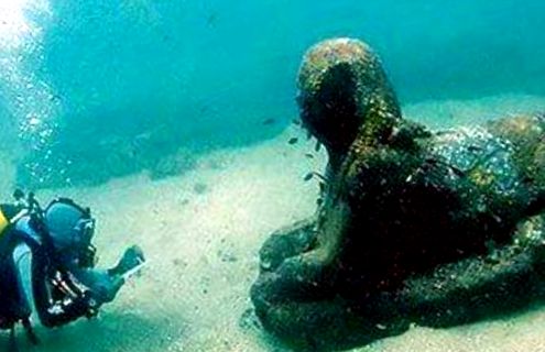 Statuia ar putea sta sub apă timp de 2500 de ani