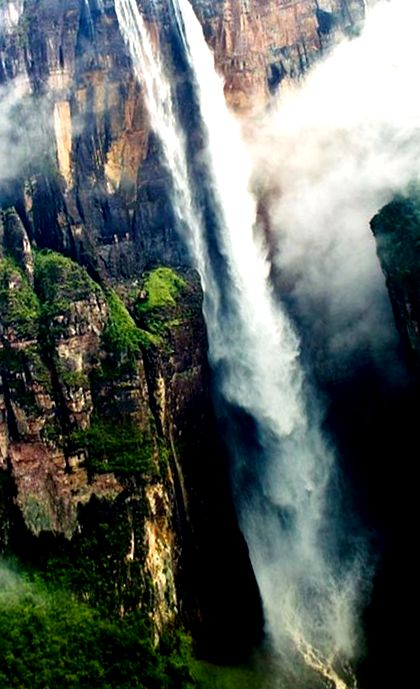 Angel Falls - cea mai înaltă cascadă din lume